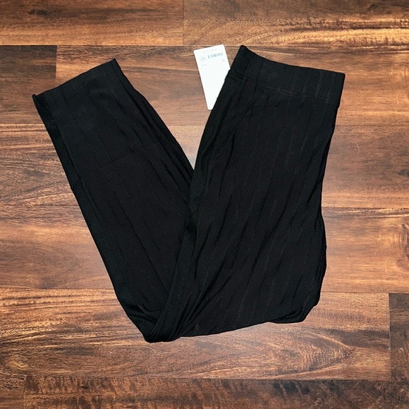 NWT Athleta Brooklyn Mid Rise Ankle Pants in Size 8 Tall - Picture 3 of 6